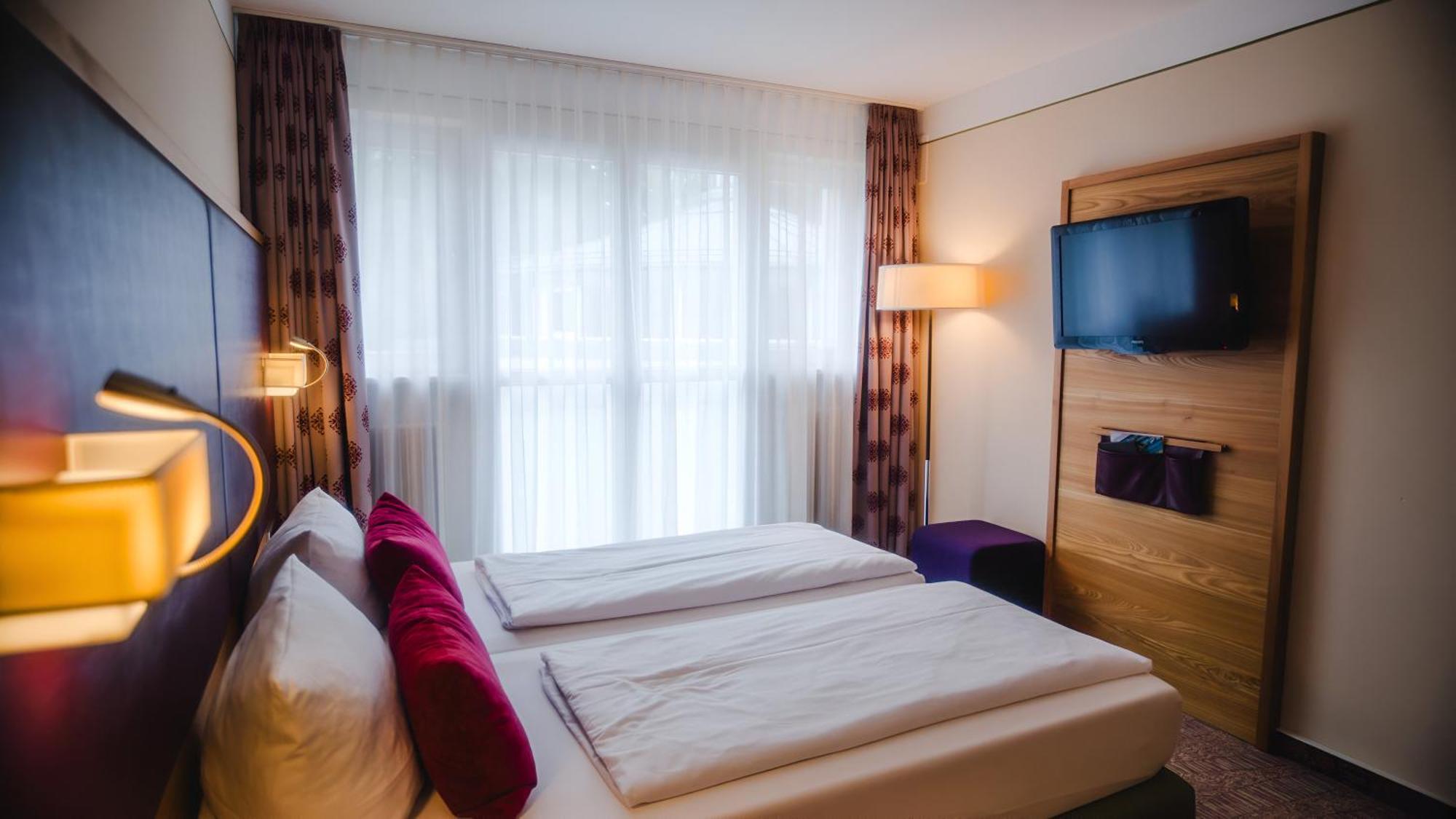 Hotel Raphael Im Allgaeu 켐프텐 외부 사진